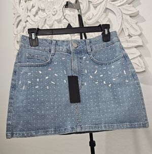 Gianni Bini Women's Light Blue Denim Mini Skirt w/Accents/Rhinestones Sz XS NWT